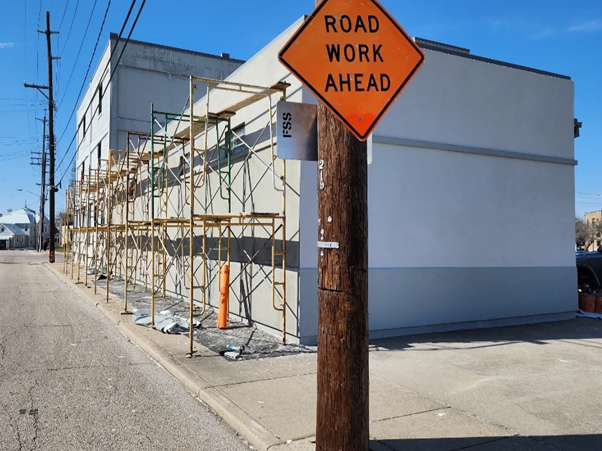 office-construction-contractor (1)